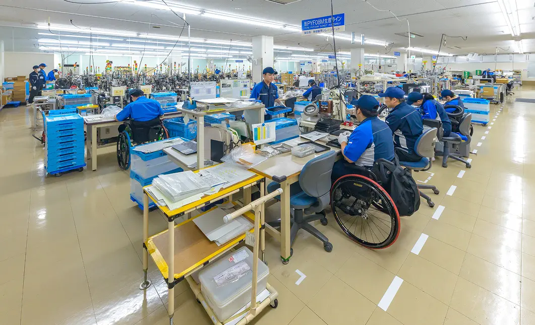 第1ワークセンター別府工場の作業風景