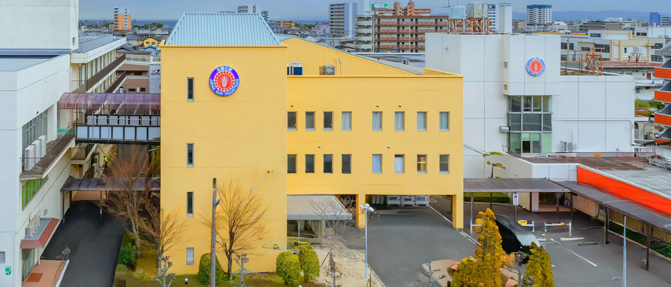 サンスポーツセンターの外観写真